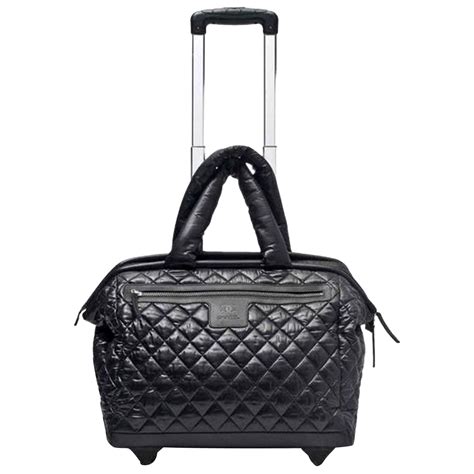 chanel travel bag with wheels